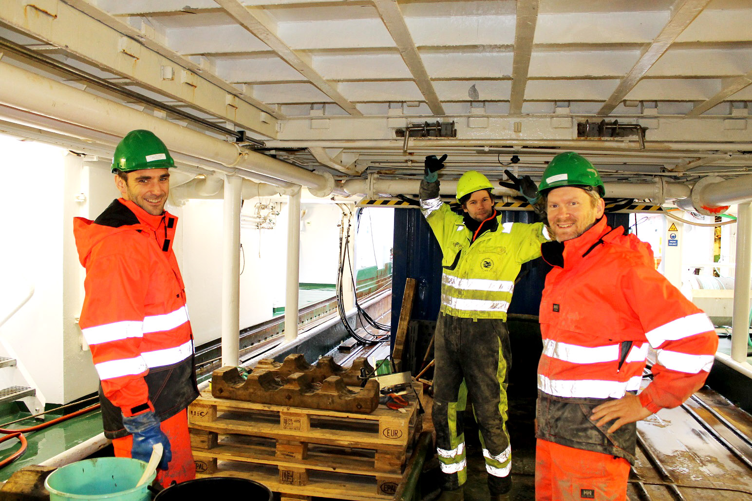 Coring under the Arctic midnight sun
