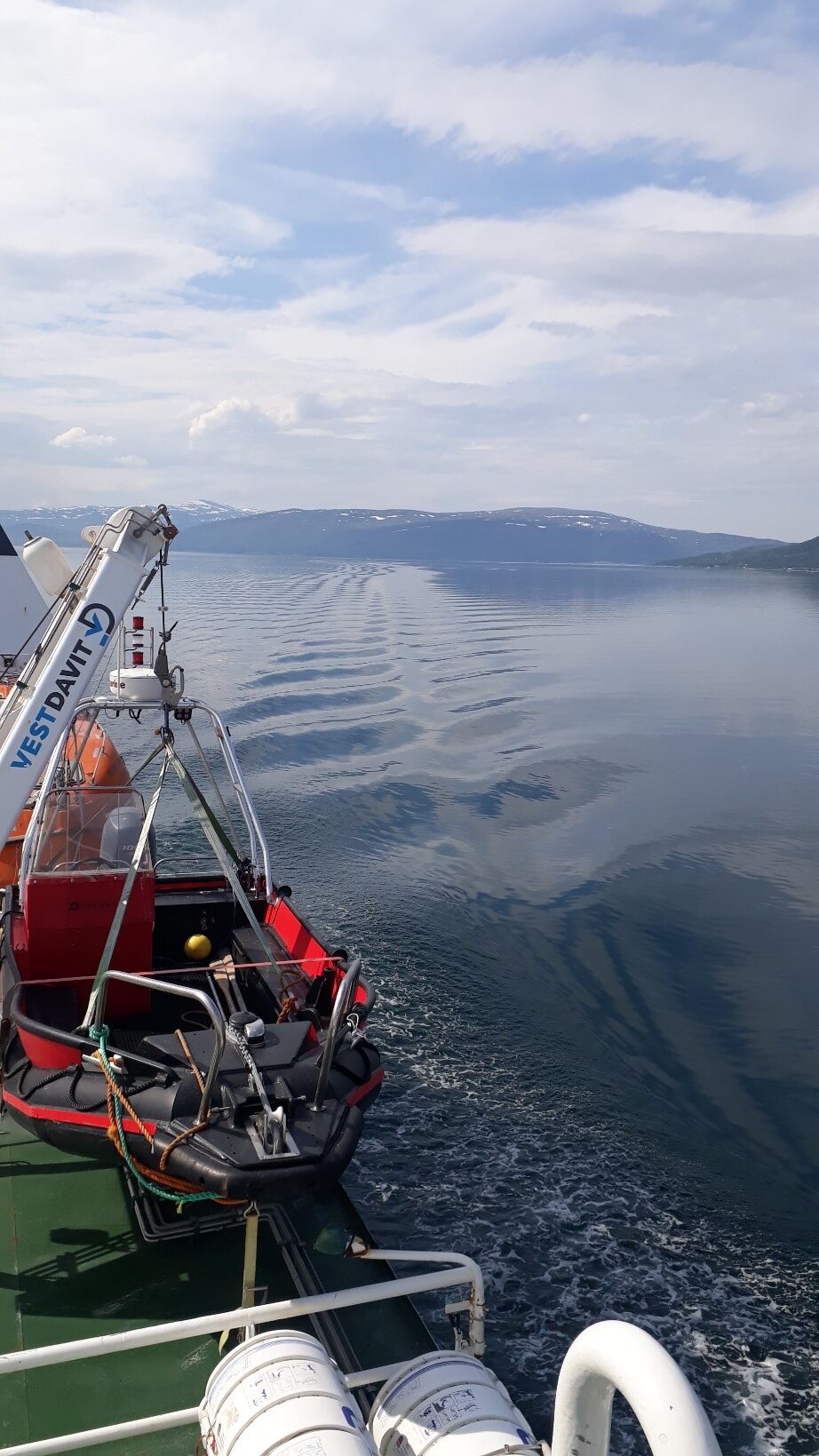A new cruise season starts – what will the Ocean Bottom Seismometers we left last year tell us?