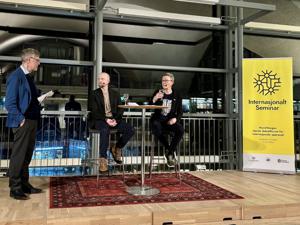Bilde av Tore Nesset, Arve Hansen og Ingunn Lunde på Internasjonalt seminar 20.3.2026.